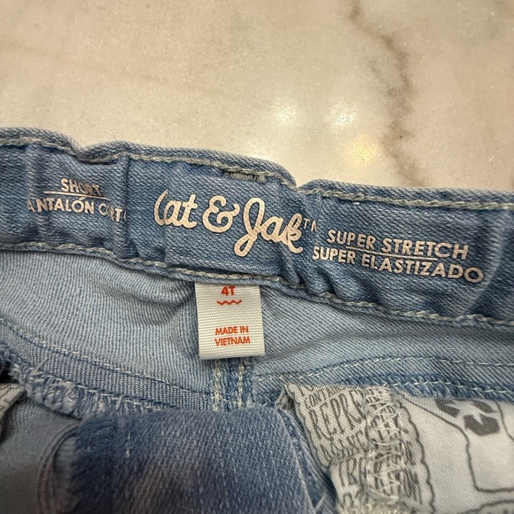 Bundle of Cat & Jack & Garanimals Shorts 4T - Picture 3 of 5